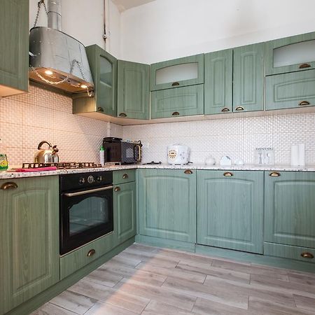 Sweet Home At Rustaveli Avenue Тбилиси Номер фото