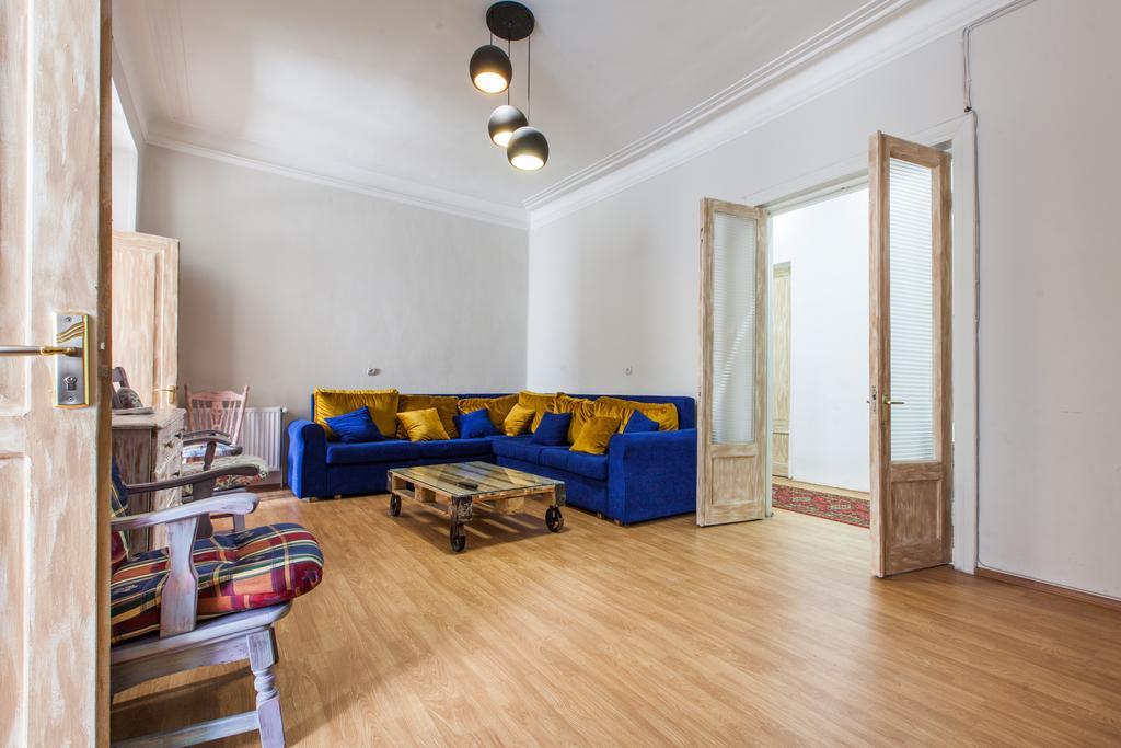 Sweet Home At Rustaveli Avenue Тбилиси Номер фото
